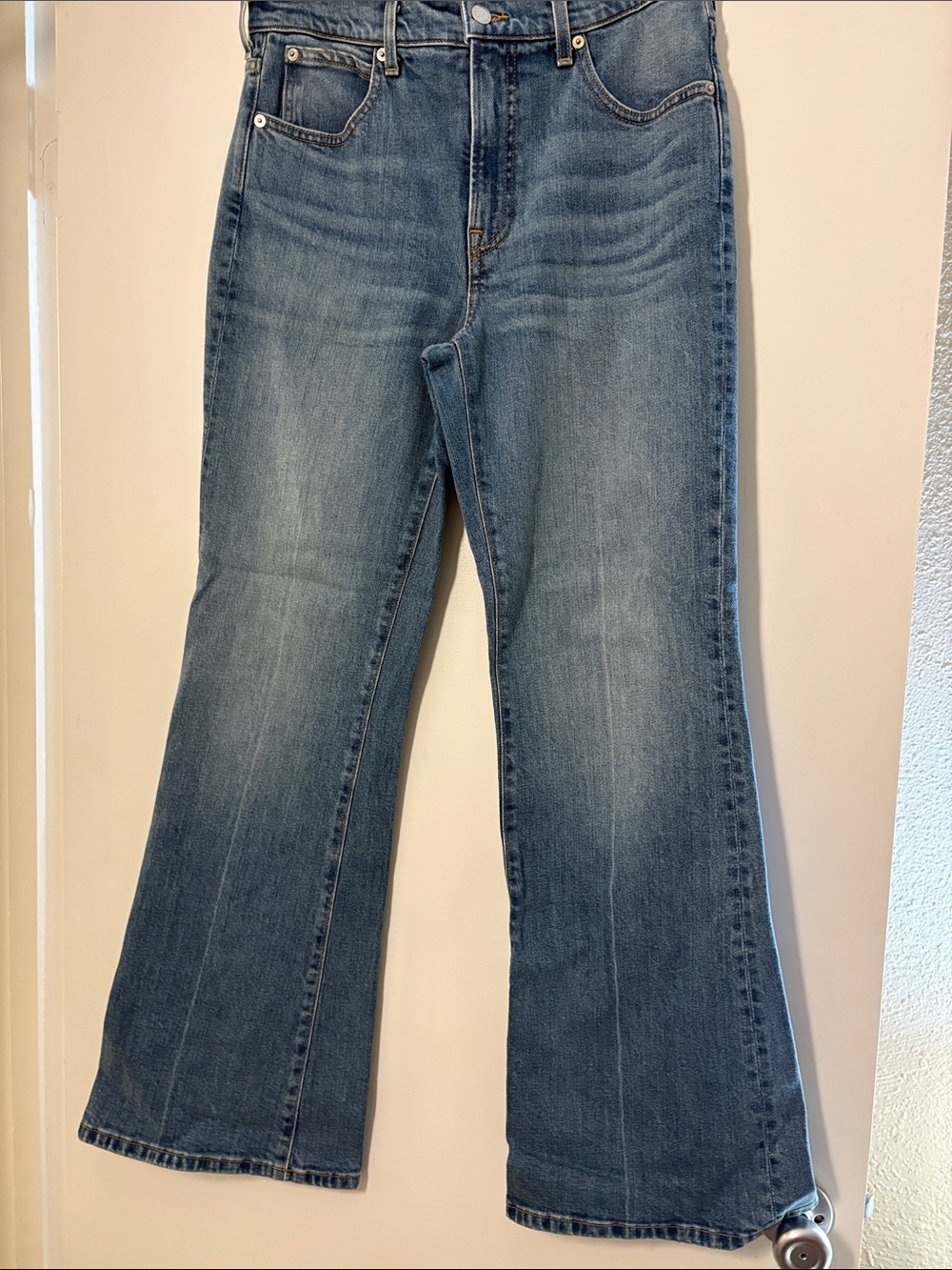 Everlane Women's Mid Wash Blue Flared Jeans